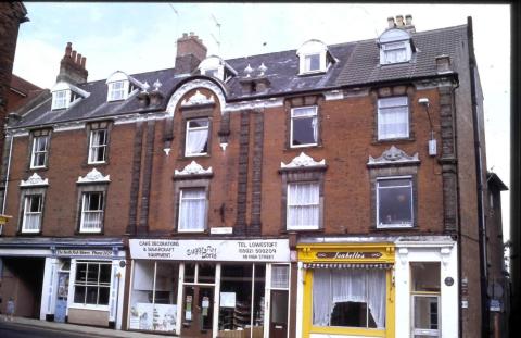  68 69 High Street