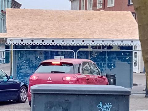 Second photo of Bob's van being re-roofed