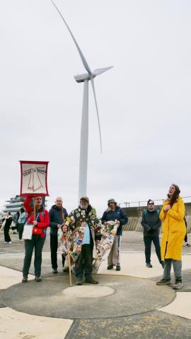 Photo: John and Gulliver and The Coat of Hopes