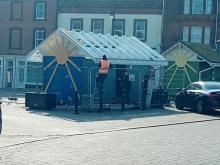 Photo of Bob's Van being re-roofed